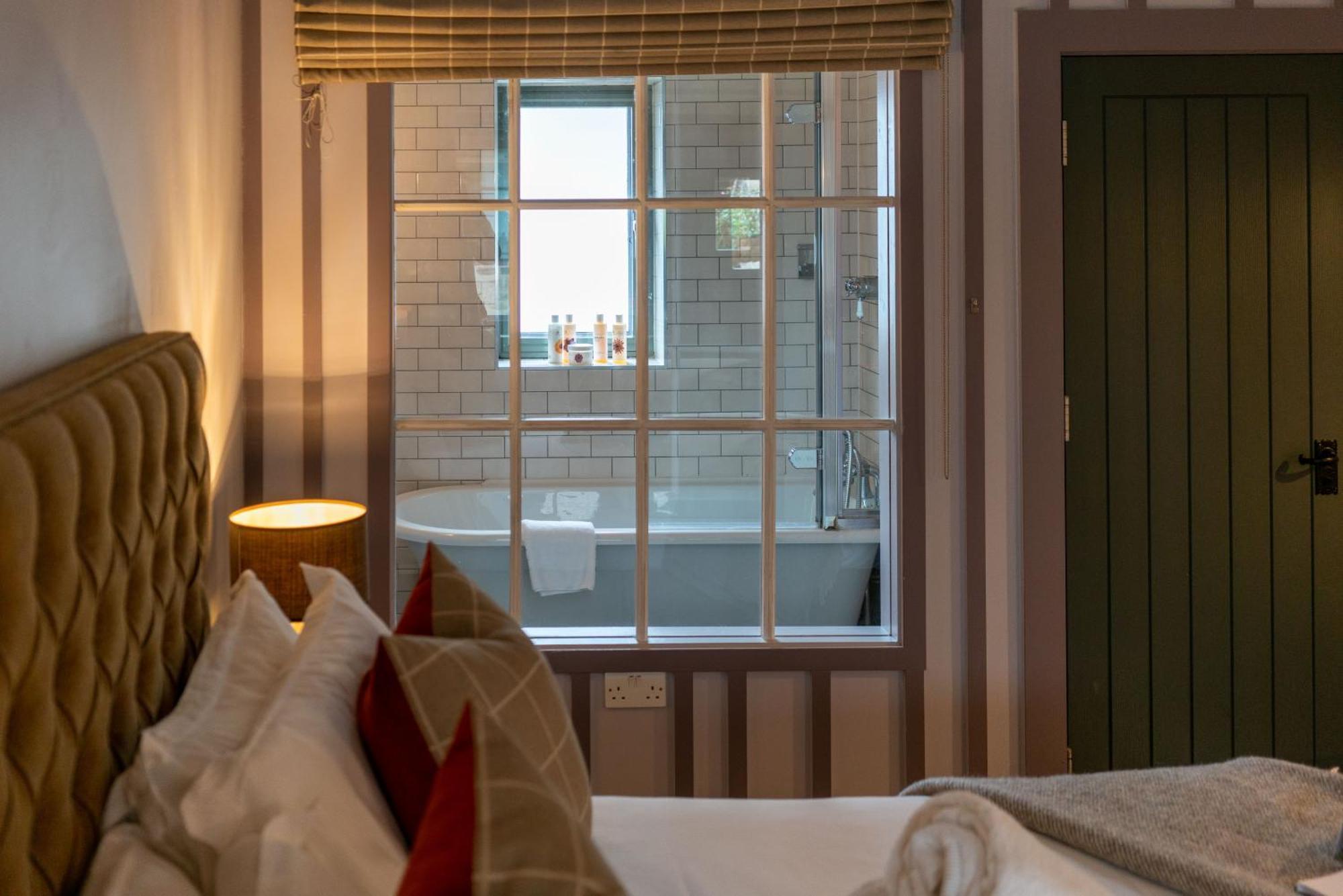 The Welldiggers Arms Bed & Breakfast Petworth Dış mekan fotoğraf