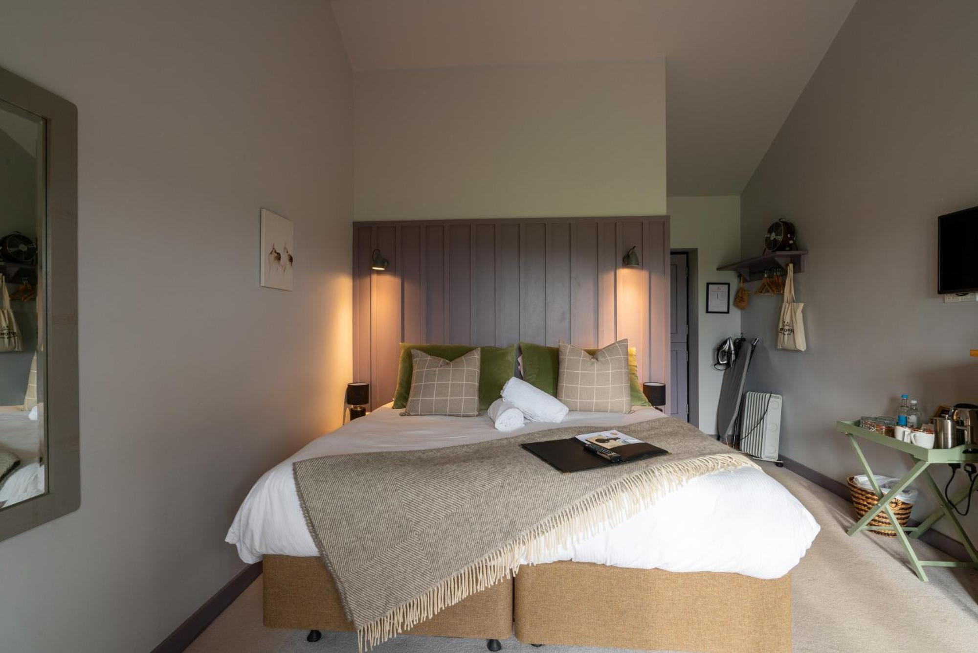 The Welldiggers Arms Bed & Breakfast Petworth Dış mekan fotoğraf