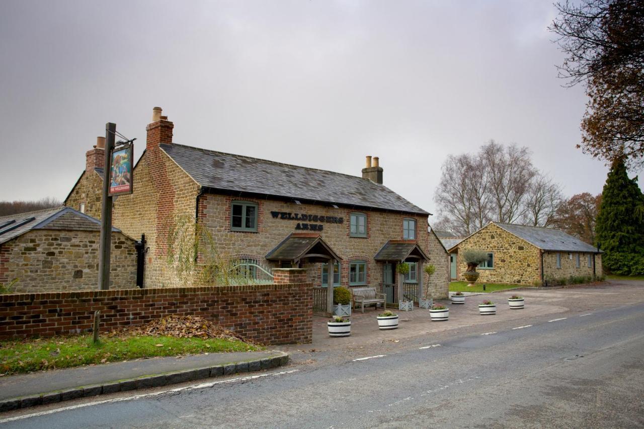 The Welldiggers Arms Bed & Breakfast Petworth Dış mekan fotoğraf